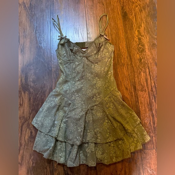 SOLD! - Picture 2 of 6